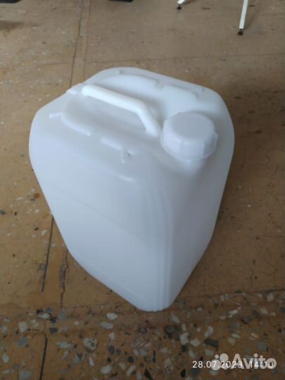 Канистра полиэтиленовая 19 литров