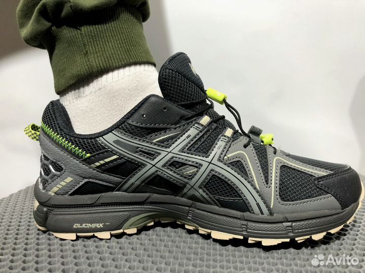 Кроссовки Asics модные