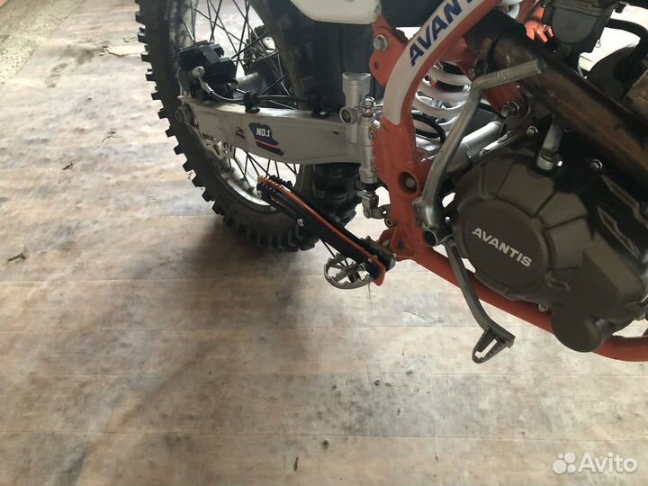 Универсальные подножки для мото (кросс, эндуро)