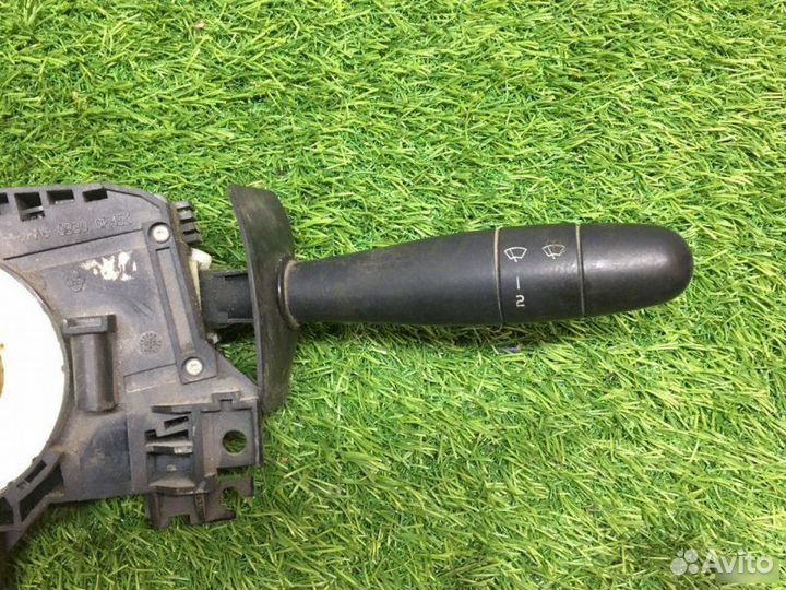 Переключатель подрулевой Renault Logan 1 2005-2014