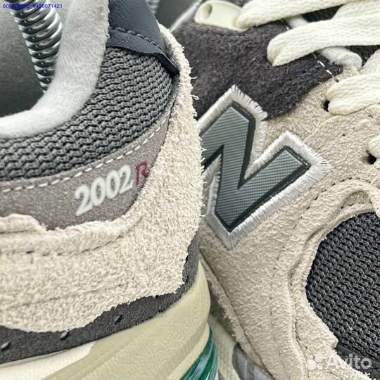 Кроссовки New Balance 2002R