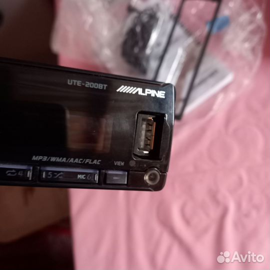 Автомагнитола alpine
