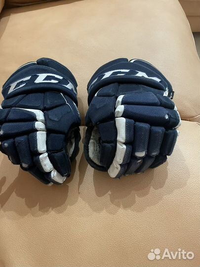 Краги хоккейные ccm