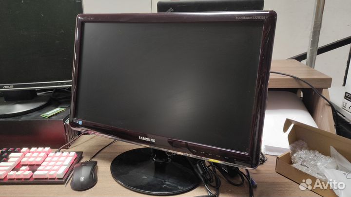 Монитор 21,5
