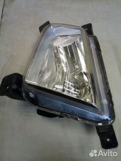 Фара противотуманная правая Hyundai Creta