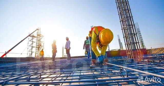 Рабочий на строительство. вахта
