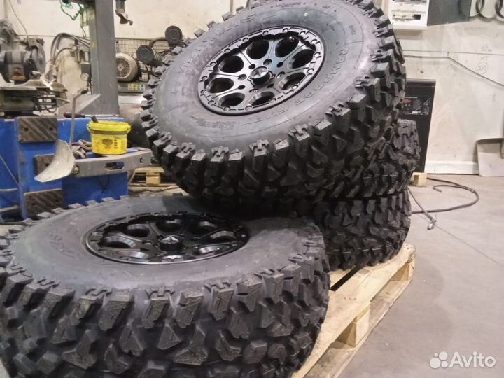 Комплект колеc maxxis 32/15 для brp maverick x3