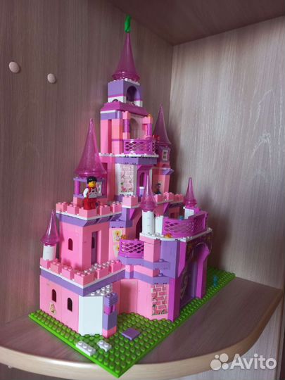 Игрушка Замок- конструктор