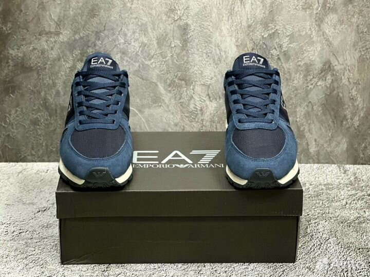 Кроссовки Armani