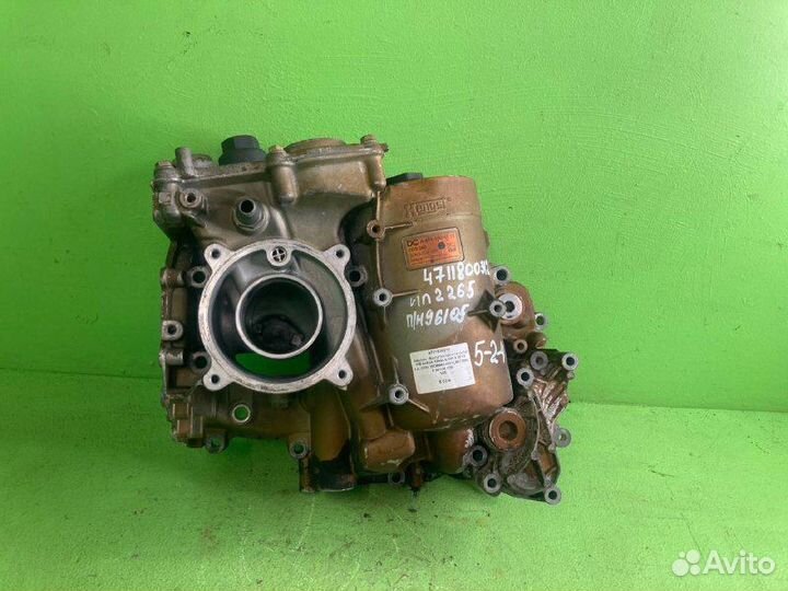 Корпус маслян. фильтра/насоса охлаждения mercedes