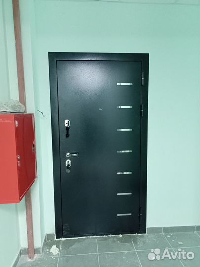 Дверь металлическая