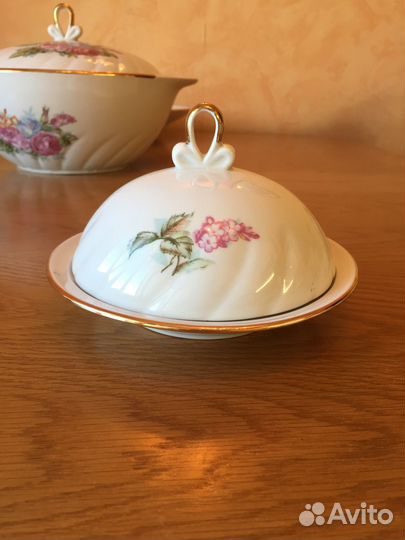 Блюдо фарфоровое большое