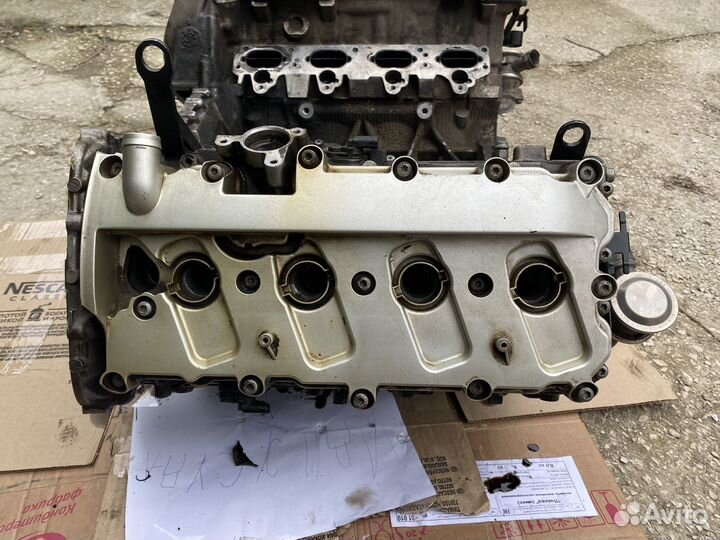 Мотор в разборе Audi q7 4.2 бензин