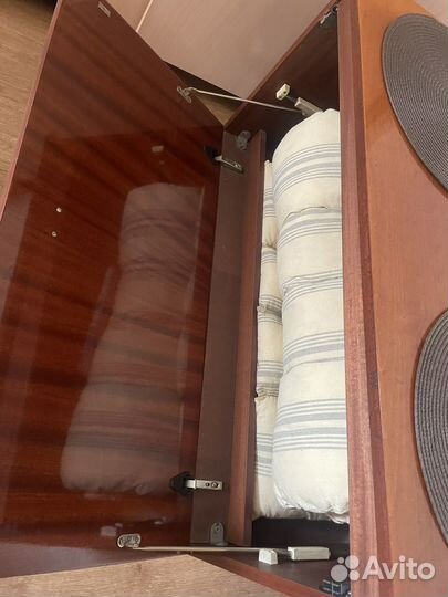 Продам тумбу