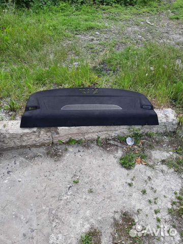 Акустическая полка на Renault fluence