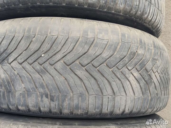 Michelin CrossClimate 215/65 R16