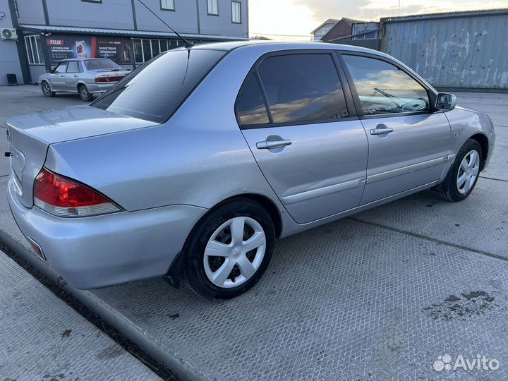 Mitsubishi Lancer 1.6 МТ, 2005, 350 000 км