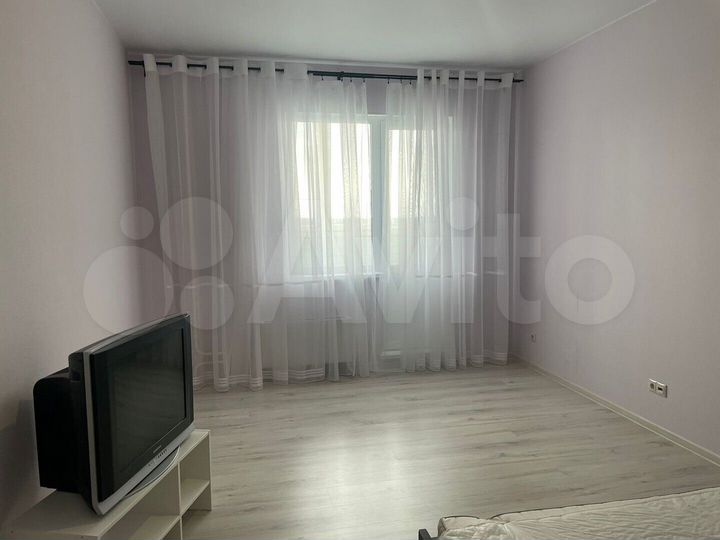 1-к. квартира, 43 м², 15/17 эт.