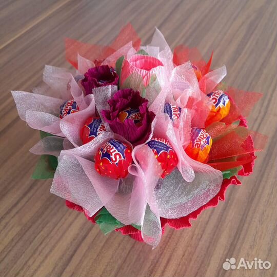 Букет из чупа чупсов