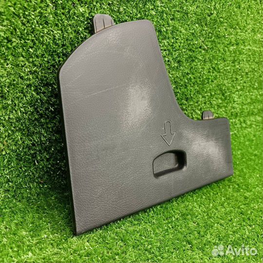 Заглушка обшивки багажника левая SsangYong Actyon