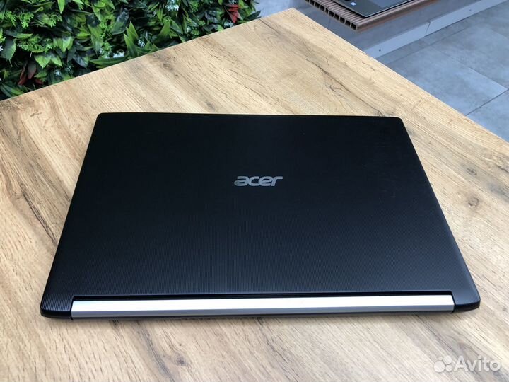 15.6 Full HD Acer Intel i3-6th/8gb/940mx/ssd/hdd