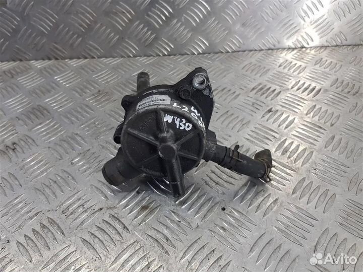 Насос тормозов вакуумный Мицубиси Л200 2020A002