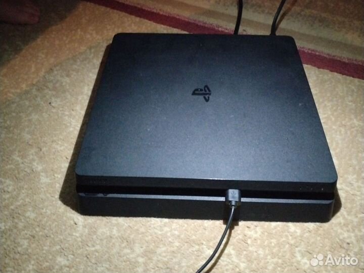 Игровая приставка ps4 slim 1tb