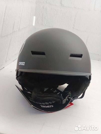 Горнолыжный шлем