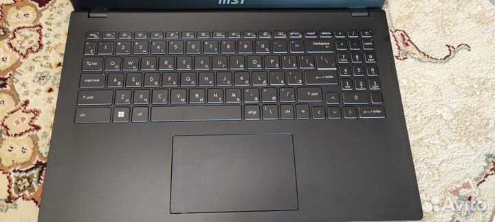 Ноутбук Msi modern 15