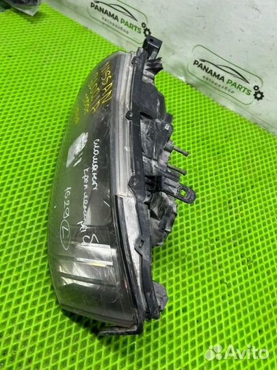 Фара левая Nissan Gloria GH-HY34 2000