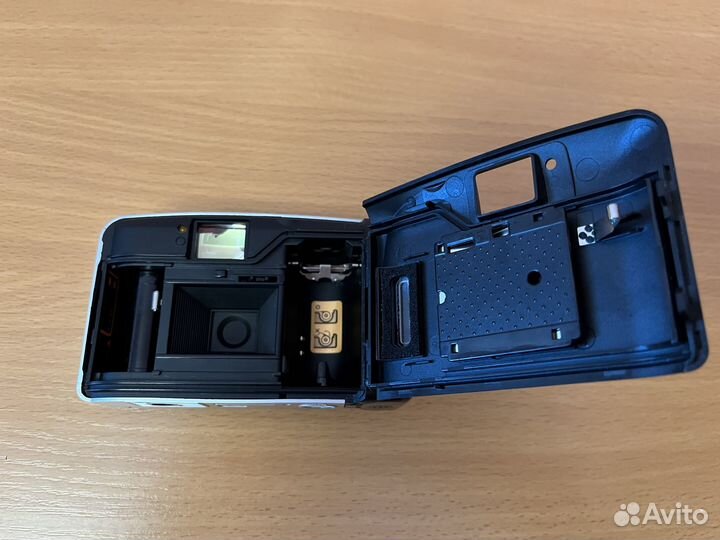 Пленочные фотоаппараты Olympus, Canon