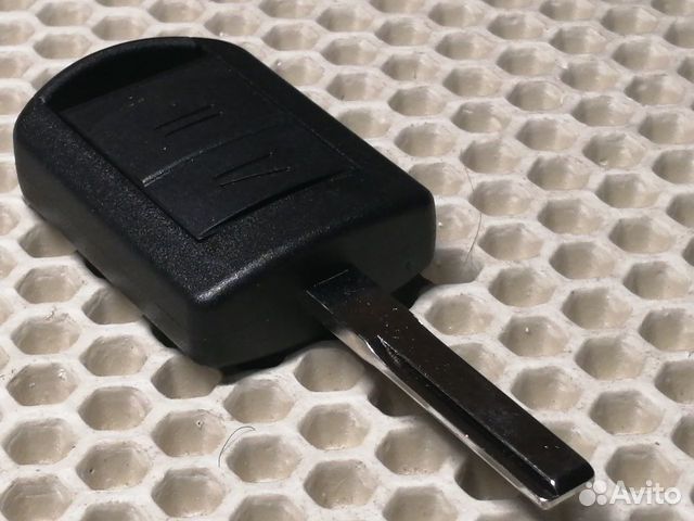 Opel/Vauxhall Corsa/ Combo/ Meriva/ Tigra чип ключ