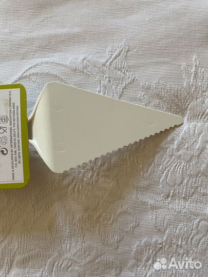 Лопатка для торта vacu vin новая