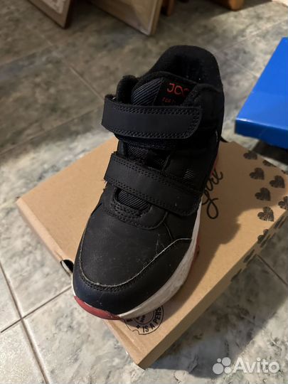 Кроссовки длч мальчика