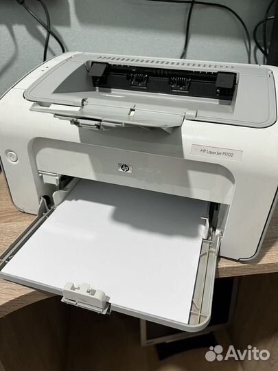 Принтер HP 1102