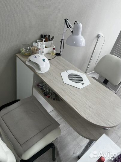 Стол для маникюра