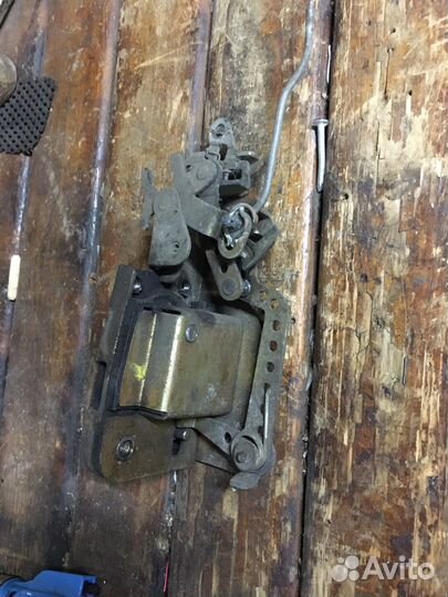Замок двери правый фольксваген т4
