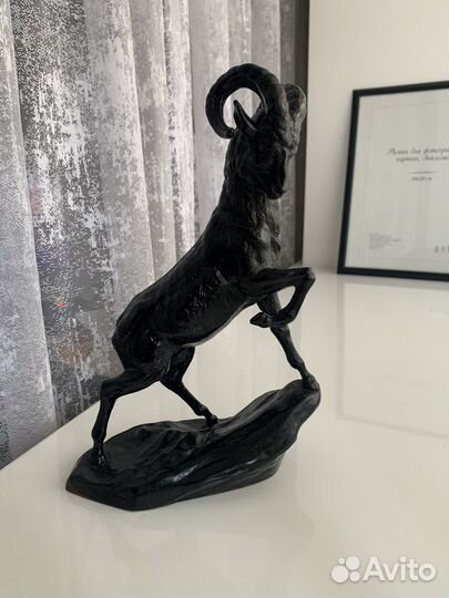 Каслинское чугунное литье горный козел