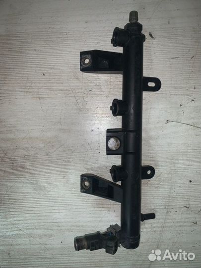 Топливная рейка Peugeot 206 хэтчбек 4дв. 1 2007