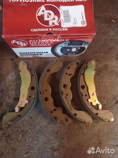 Тормозные колодки задние ларгус