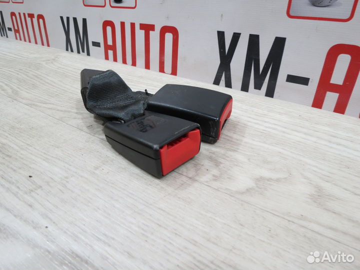 Ответная часть ремня безопасности Skoda Rapid