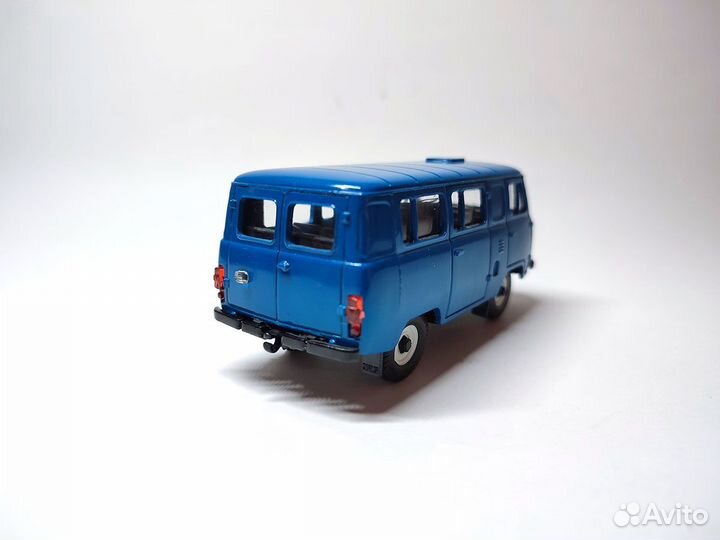 Модель УАЗ 3962 №01 буханка Агат Россия 1/43