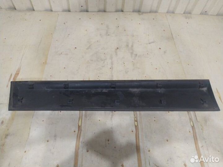 Накладка двери передняя правая Nissan Qashqai J10