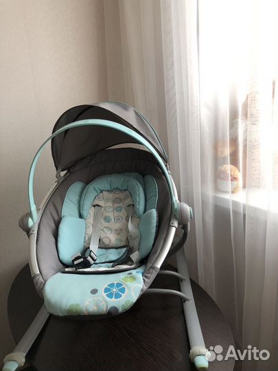 Шезлонг для новорожденных