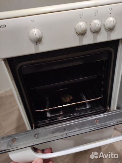 Плита электрическая стеклокерамика Beko