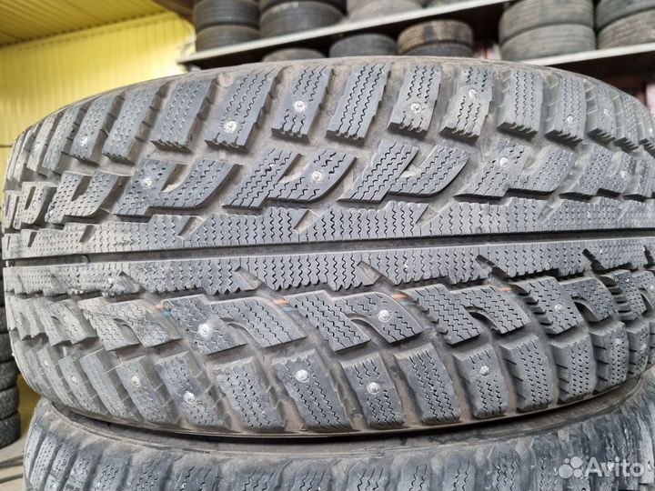 Kumho I'Zen RV Stud KC16 255/55 R18