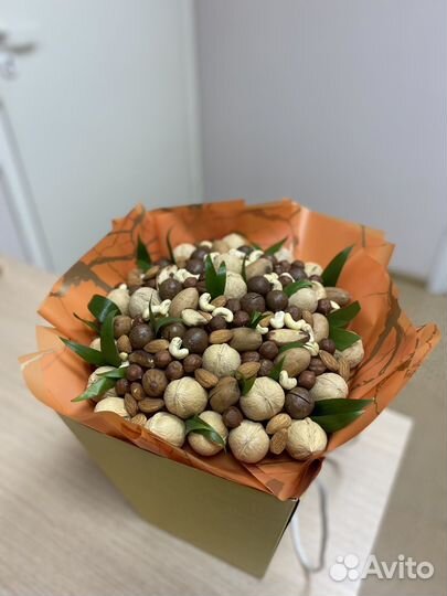 Букет набор с орехами и сухофруктами