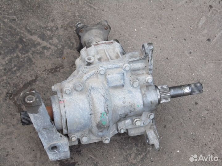 Раздатка 2 литра механика Рено Дастер