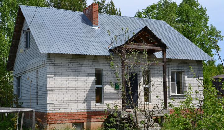 Дом 141 м² на участке 12 сот.