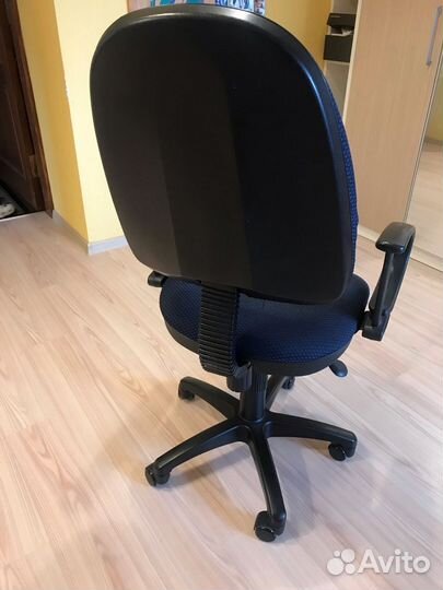 Компьютерное кресло, офисное кресло